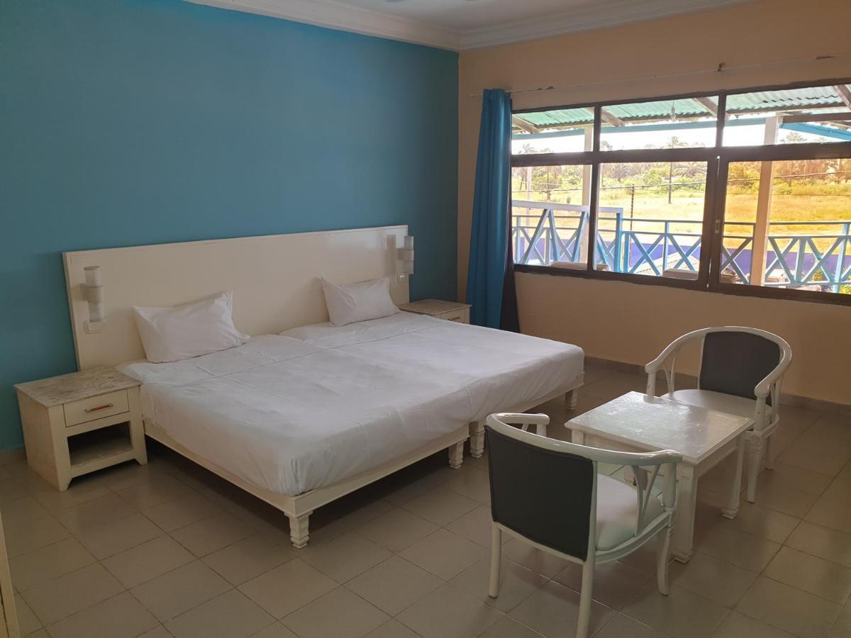Djembe Beach Resort Kololi Exteriér fotografie